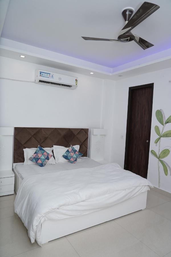 Own Stay Нью-Дели Экстерьер фото