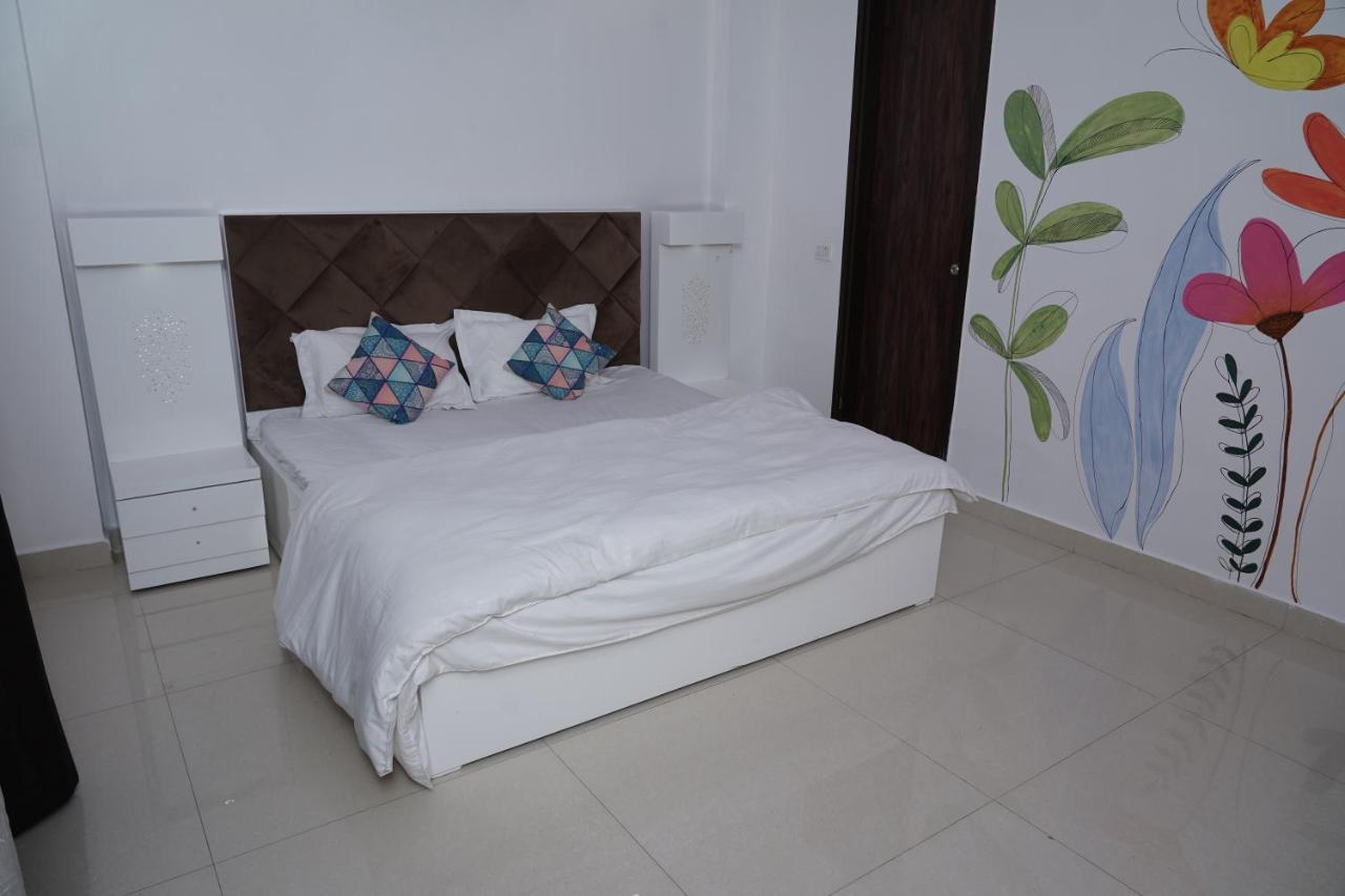 Own Stay Нью-Дели Экстерьер фото