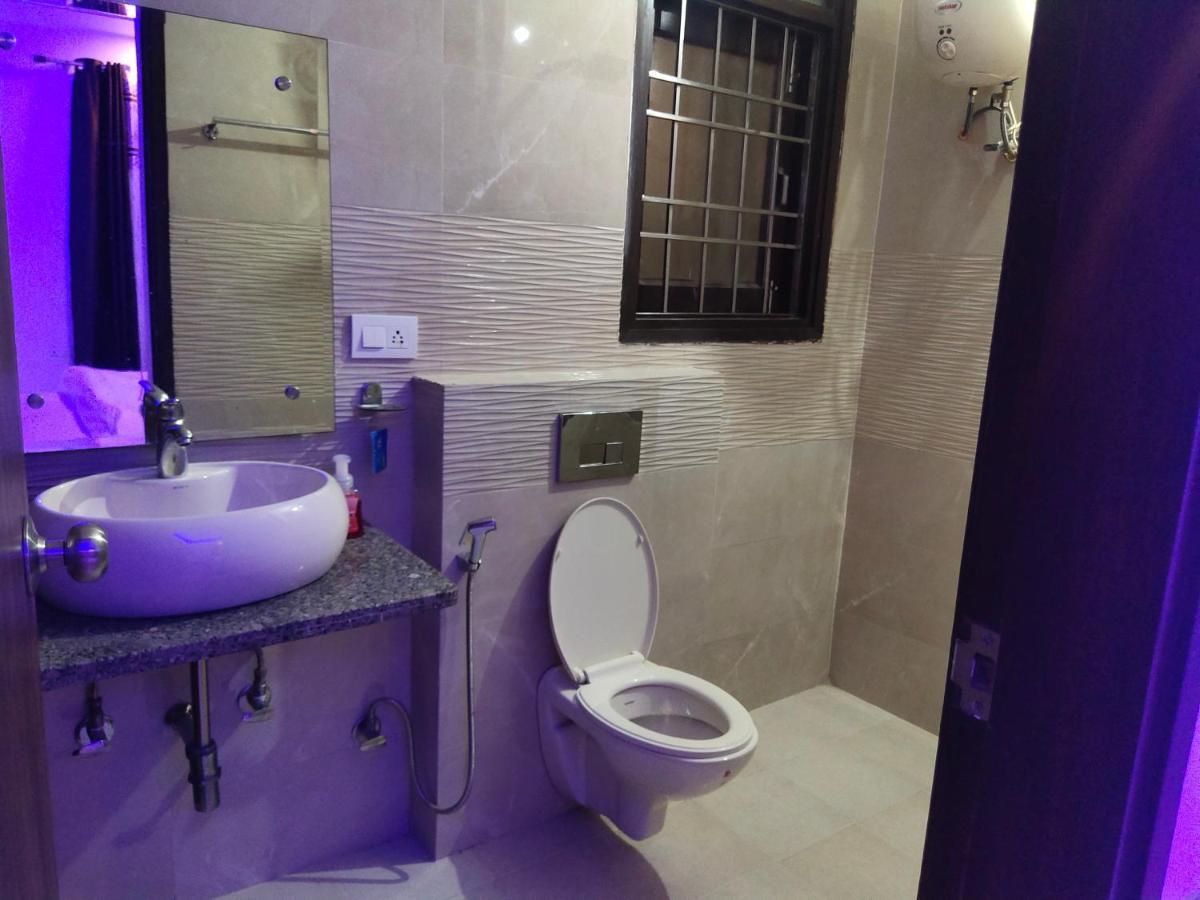 Own Stay Нью-Дели Экстерьер фото